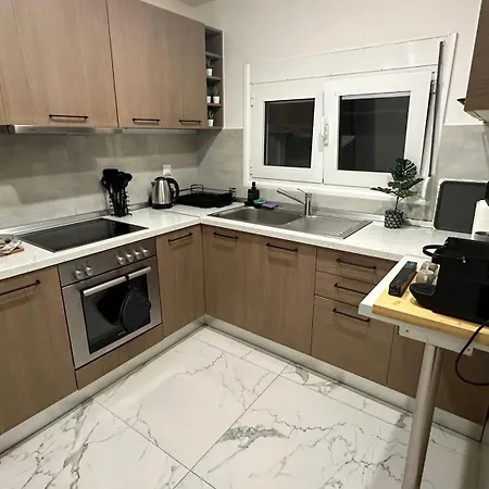 Marko's Place Apartment