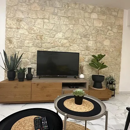 Apartment Marko's Place Hanioti