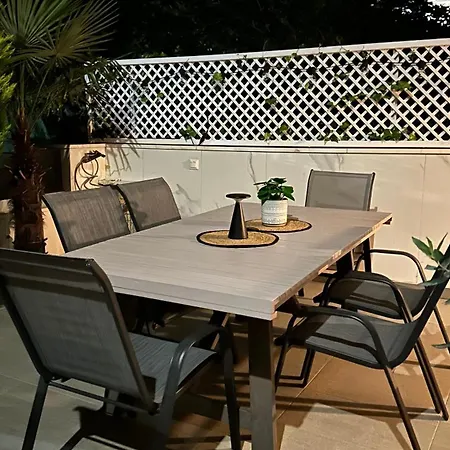 Marko's Place Διαμέρισμα *